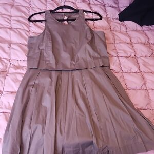 Banana Republic Sleeveless Midi Dress in Gray